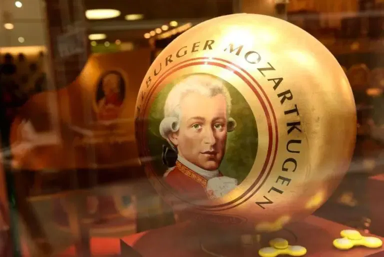 Mozart Kugel, Mozartkugel, 